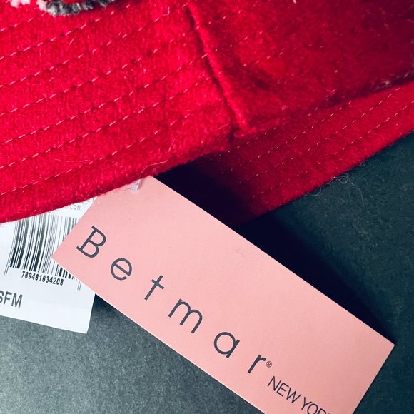 BETMAR NEW YORK Women's Wool Blend Hat NWT - Picture 5 of 6
